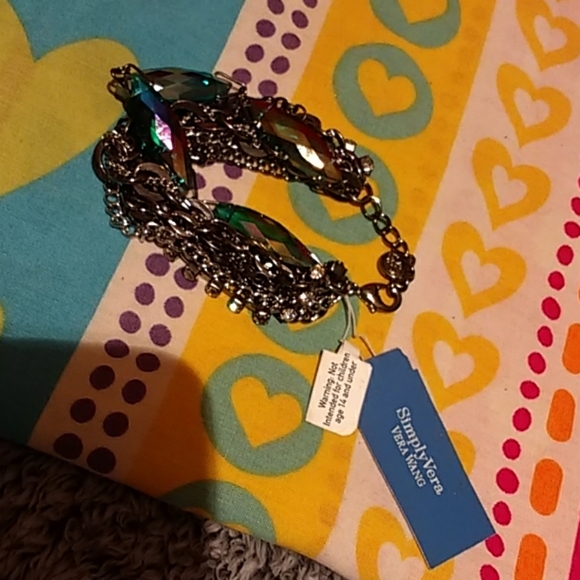 NWT Authentic Simple Vera Vera Wang bracelet - Picture 6 of 6